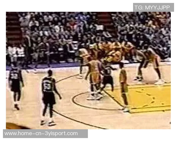 邓肯与众球星对决战绩回顾力克司机狼王小胜科詹持平KD小负奥尼尔 邓肯与众球星对决战绩回顾力克司机狼王小胜科詹持平KD小负奥尼尔