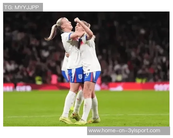 女足惨遭英格兰狂虐0比8后场低级失误令人心痛不已 女足惨遭英格兰狂虐0比8后场低级失误令人心痛不已